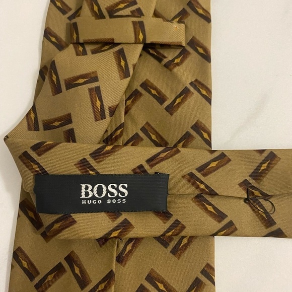 Hugo Boss classic corpcore tan/black geometric silk necktie - Picture 2 of 3